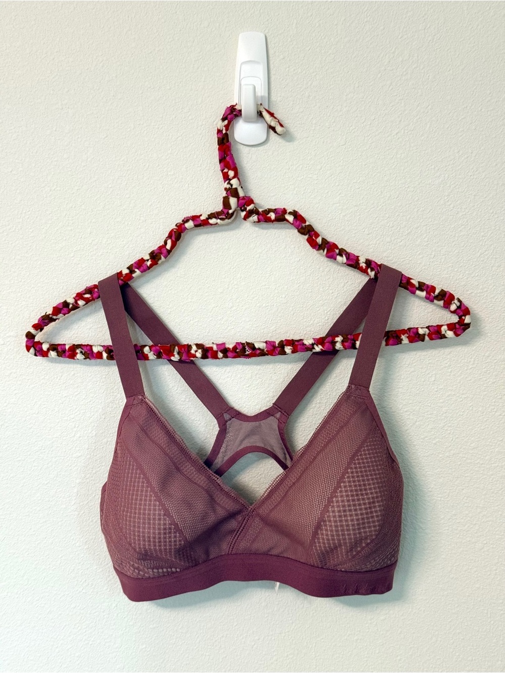 Lululemon Awake to Lace Bra Size 32D Plumful / Smoky Blush Lululemon Athletica